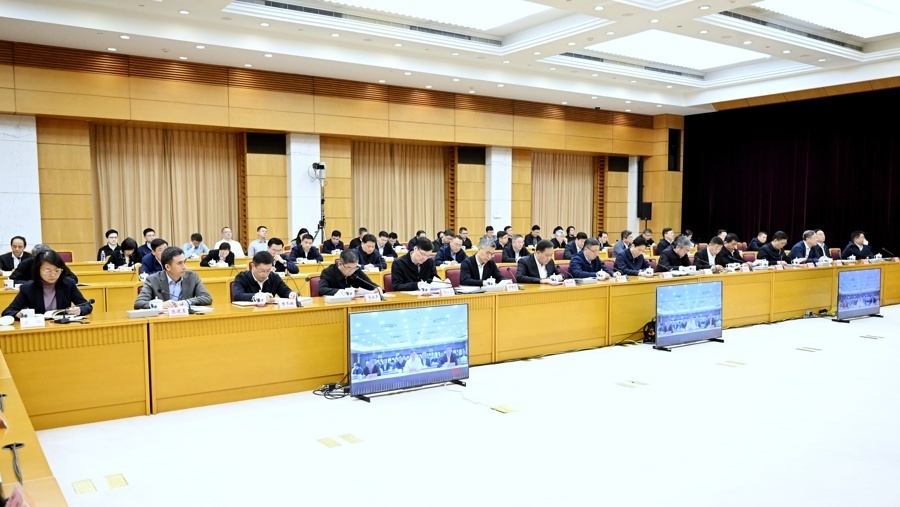 市委季度工作会议部署二季度重点工作,点评四区三部门工作_腾讯新闻