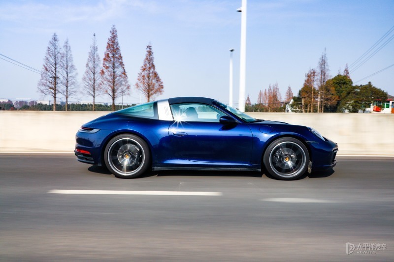 品牌的颜值担当 试驾保时捷911targa 4_腾讯新闻