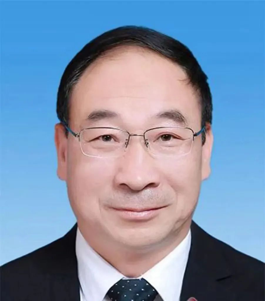 板桥镇党委书记,宣威市委常委,副市长,宣威市委副书记,曲靖市国土资源