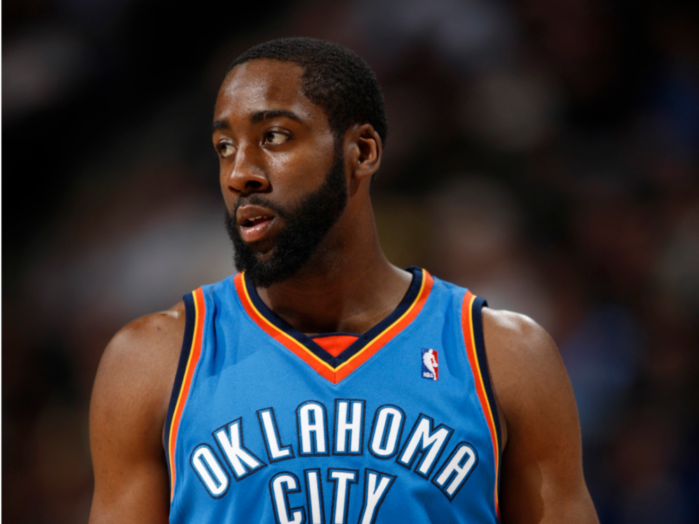 雷霆哈登以探花秀身份进入nba2009年选秀大会自己会永远做雷霆的第六