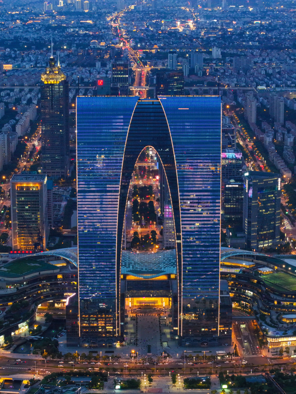 镜观中国新华社国内新闻照片一周精选17苏州工业园区东方之门