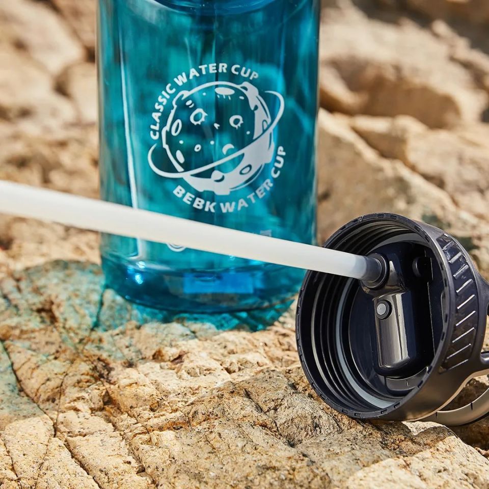 宝藏水杯!暴摔不烂,狂甩不漏,保温保冷,健身,出游带它,一杯管够