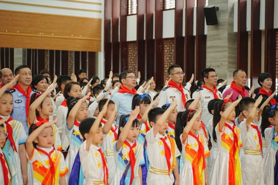 团省委,省少工委开展"红领巾爱祖国"庆"六一"主题队日活动