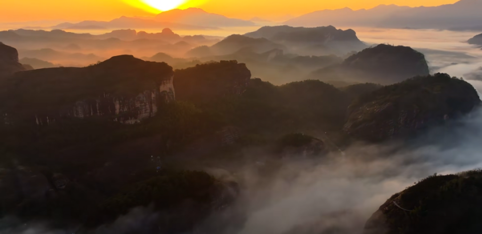 文化中国行丨跟着诗词游历秀美江西