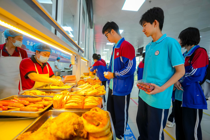 济阳闻韶中学:"精耕细作"办教育 开辟成才多元路径