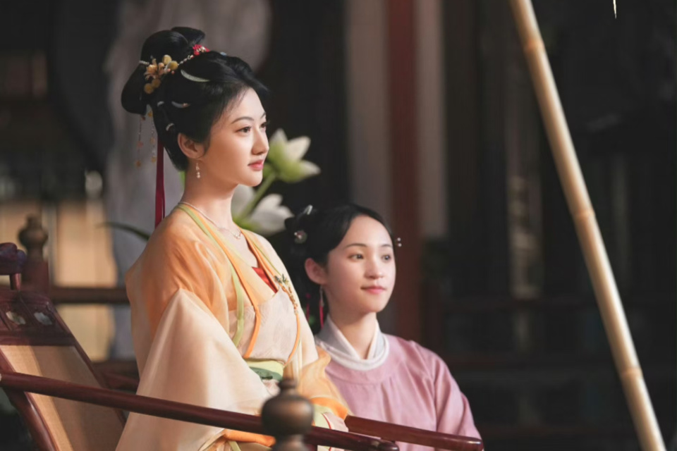 似锦：景甜、张晚意演技获好评，《六姊妹》中的四位演员惊喜加盟_腾讯新闻