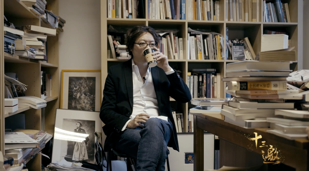 当我们"审判"许知远时,我们在审判什么