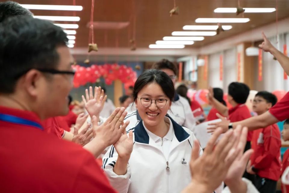 直击高考现场!7800多名安溪学子奔赴考场