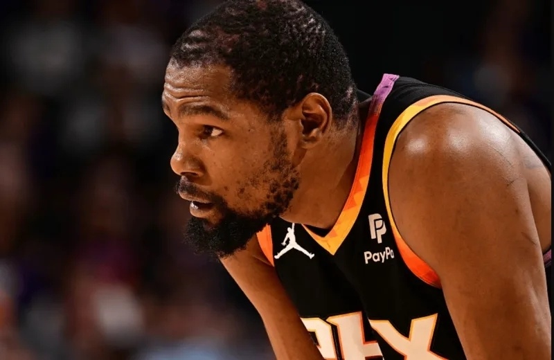 nba早报|湖人大将复出 小卡出战成疑 雄鹿利字均受伤