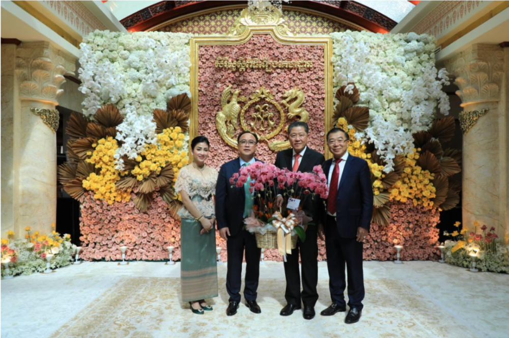 陈丰明公爵乔迁，洪森、狄班、洪马耐等政要前往祝贺_腾讯新闻