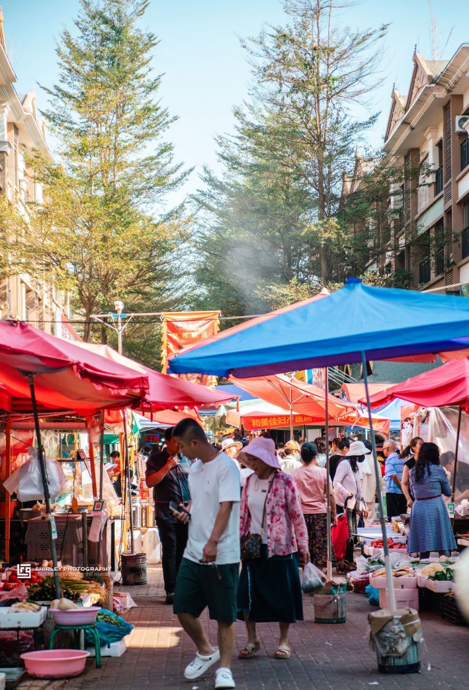 元江那诺集市图片