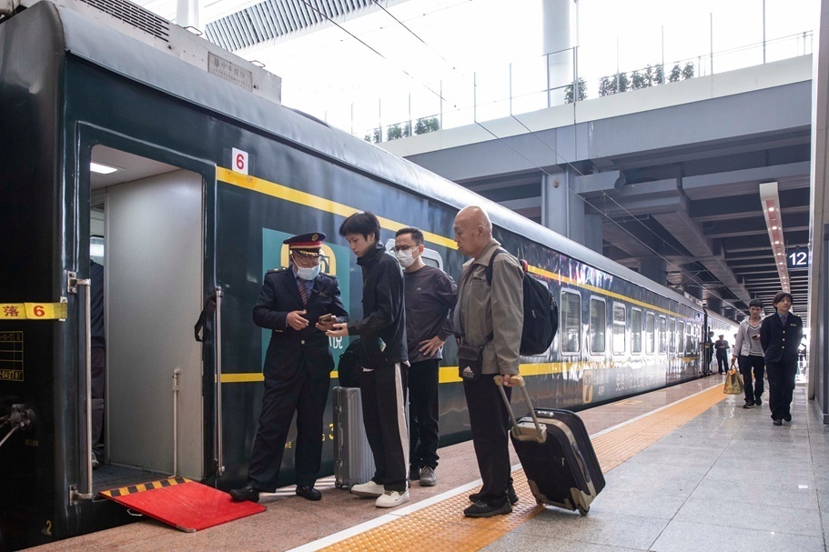 广铁各部门推出系列措施助力春运回家路