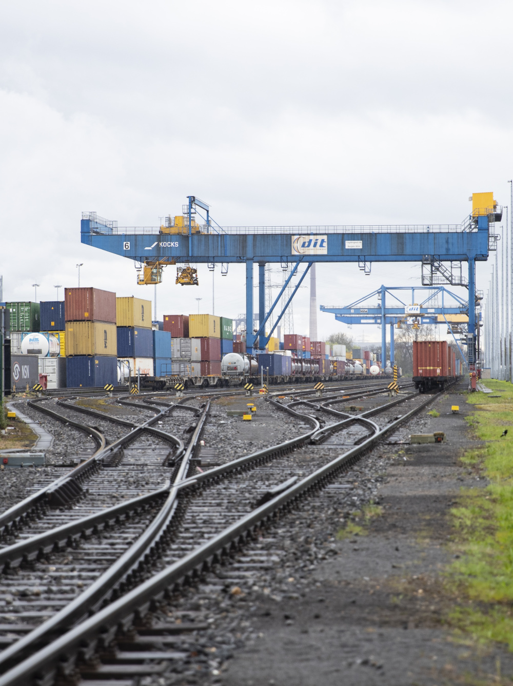 探访德国杜伊斯堡中欧班列货运场站