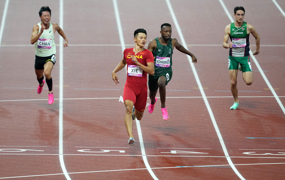 田径男子100米预赛赛况3