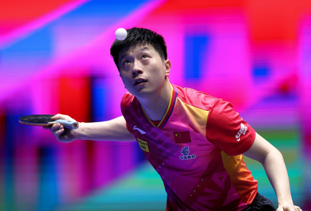 世界乒乓球团体锦标赛中国男队晋级十六强