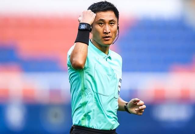 一场就赚1万2马宁执法阿根廷对澳大利亚收入丰厚