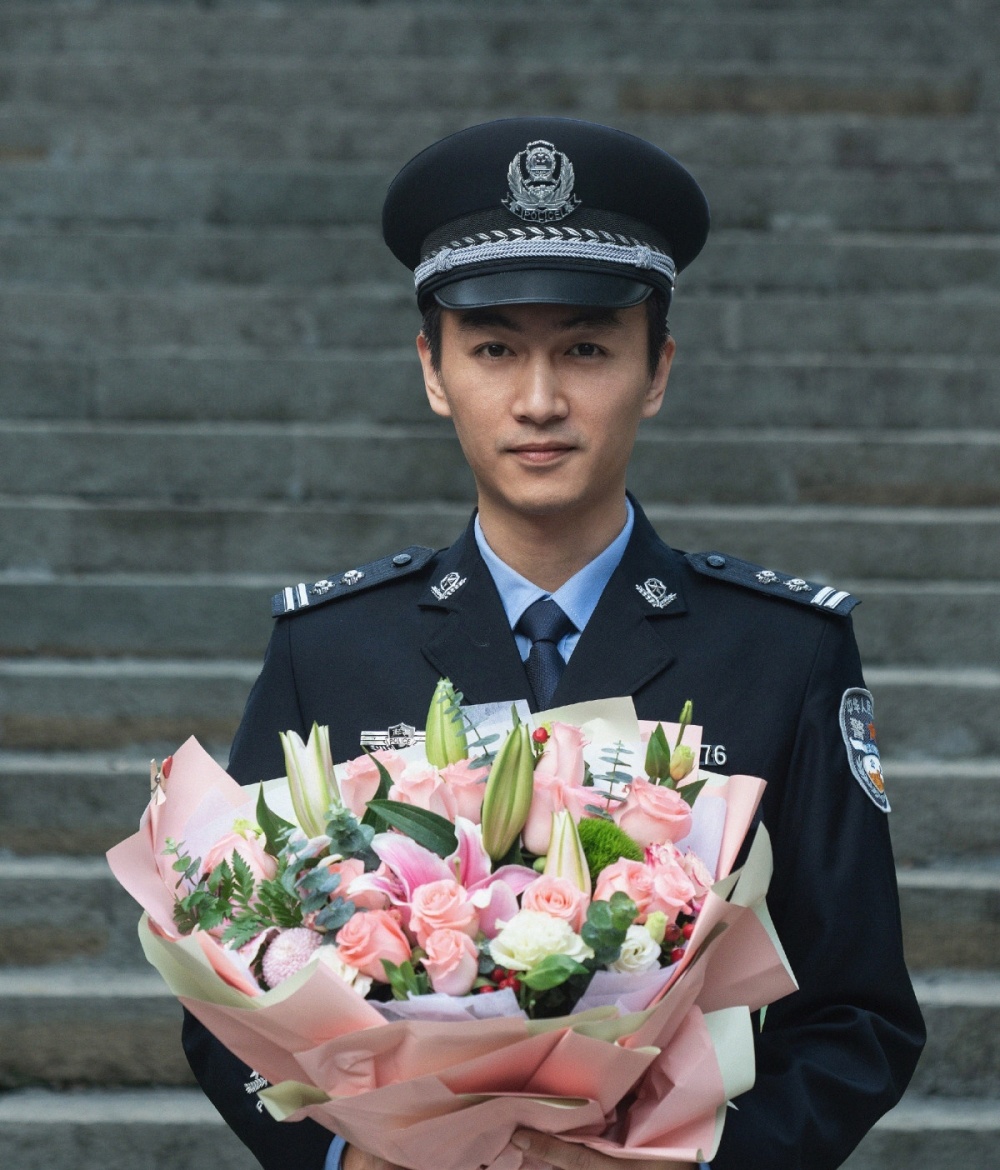 《尘封十三载》百度云资源完整版【1080P高清国语】[MP4／2.55GB／9.73GB]完整共享 - 小轻秀场