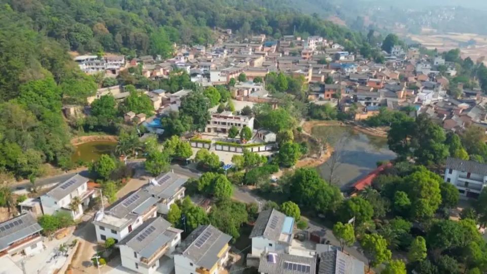 截至目前,弥勒市共有149个村(社区)建成儿童之家,形成县,乡,村三级未