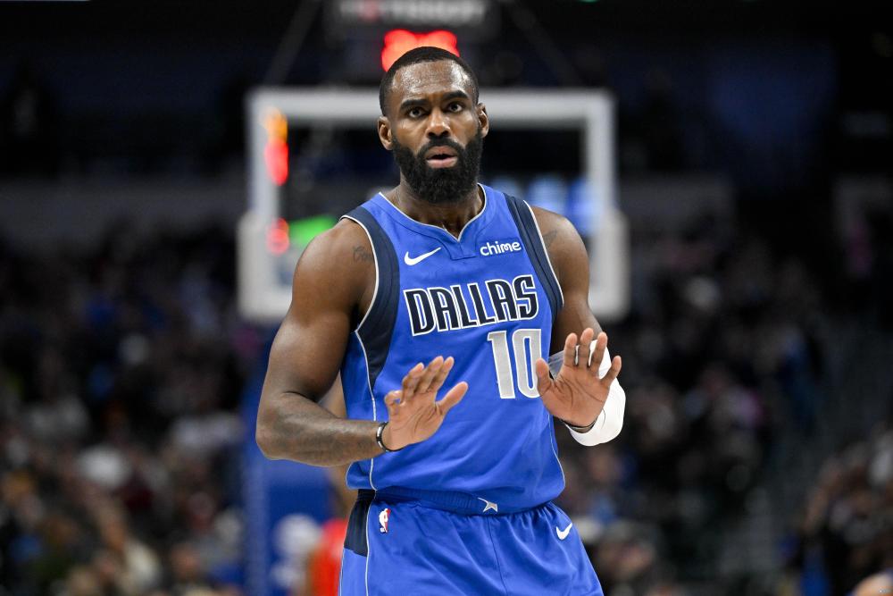 今天很铁小哈达威16中5三分10中2得到14分3板2助2断