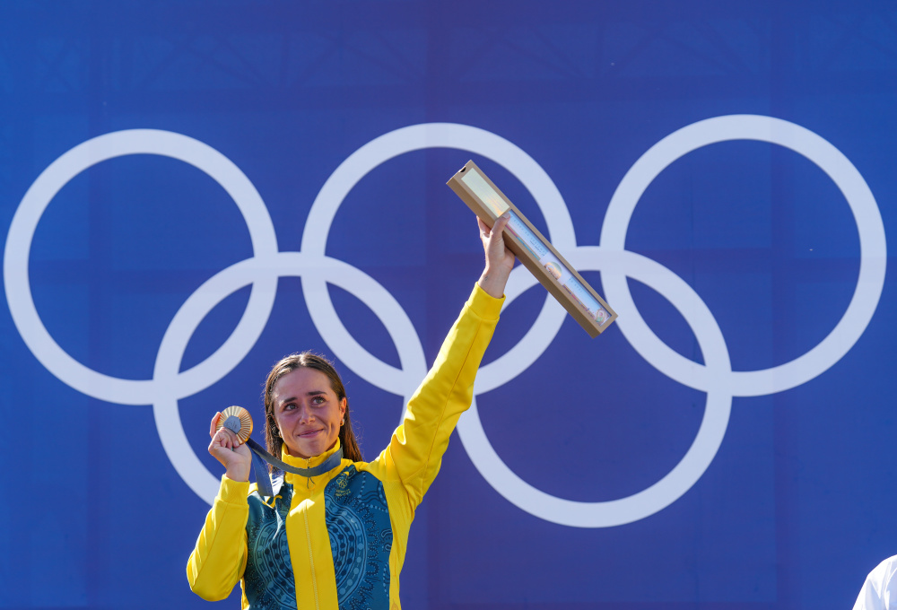 巴黎奥运会 | 新西兰,澳大利亚运动员分获皮划艇激流回旋极限皮艇男女