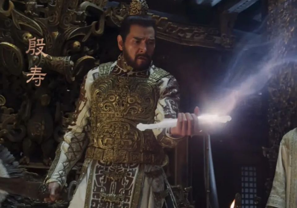 《封神2》彩蛋通天教主登场，殷郊被洗脑，妲己的腐烂妆好漂亮！_腾讯新闻