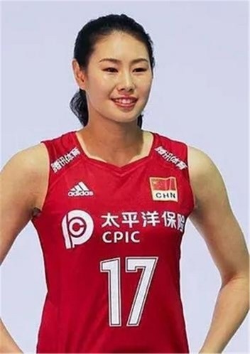 中国女排最大问题:拦网仍没解决!应请外教,或让颜妮回来教学-腾讯新闻