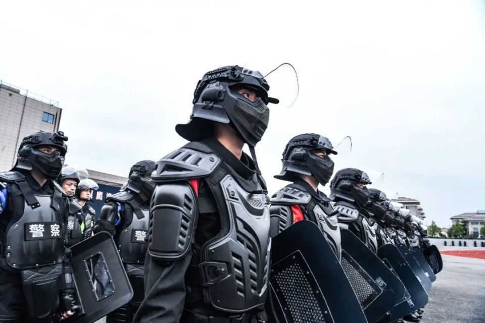 南昌特警圆满完成2024年全省公安特巡警实兵实战拉动演练