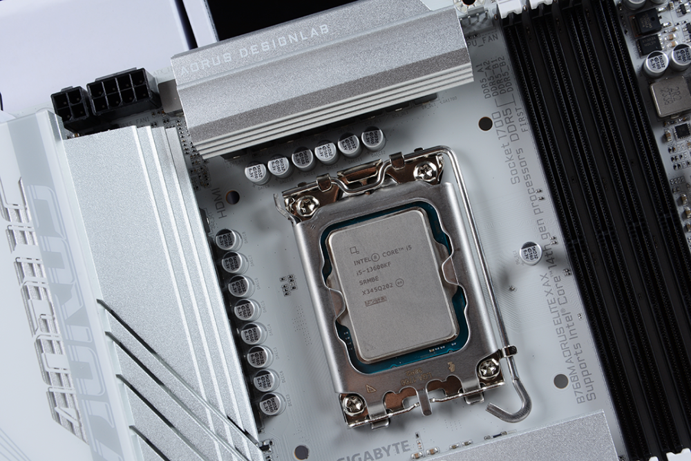 2024年4月万元主流装机配置分享,13600kf b760m冰雕x 4070s显卡_腾讯