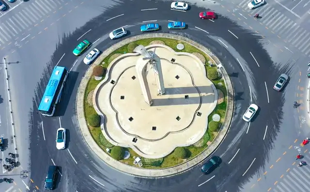 我记忆中的银川老城 | 凤凰碑:老地标 一座城市的光阴"图谱"