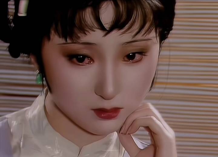 林黛玉眼噙泪花的九个绝美瞬间,能哭这么美的,也只有她了