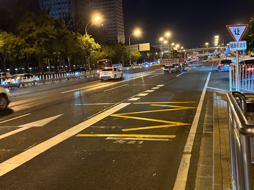 北京二环路的这个大变化司机朋友请注意