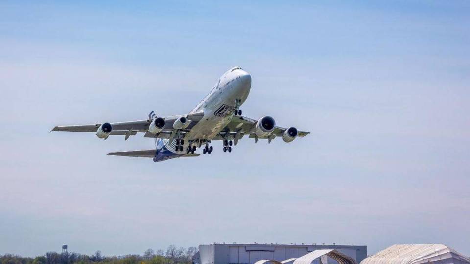 罗罗珍珠10x发动机在波音747测试飞机上完成第10次试飞