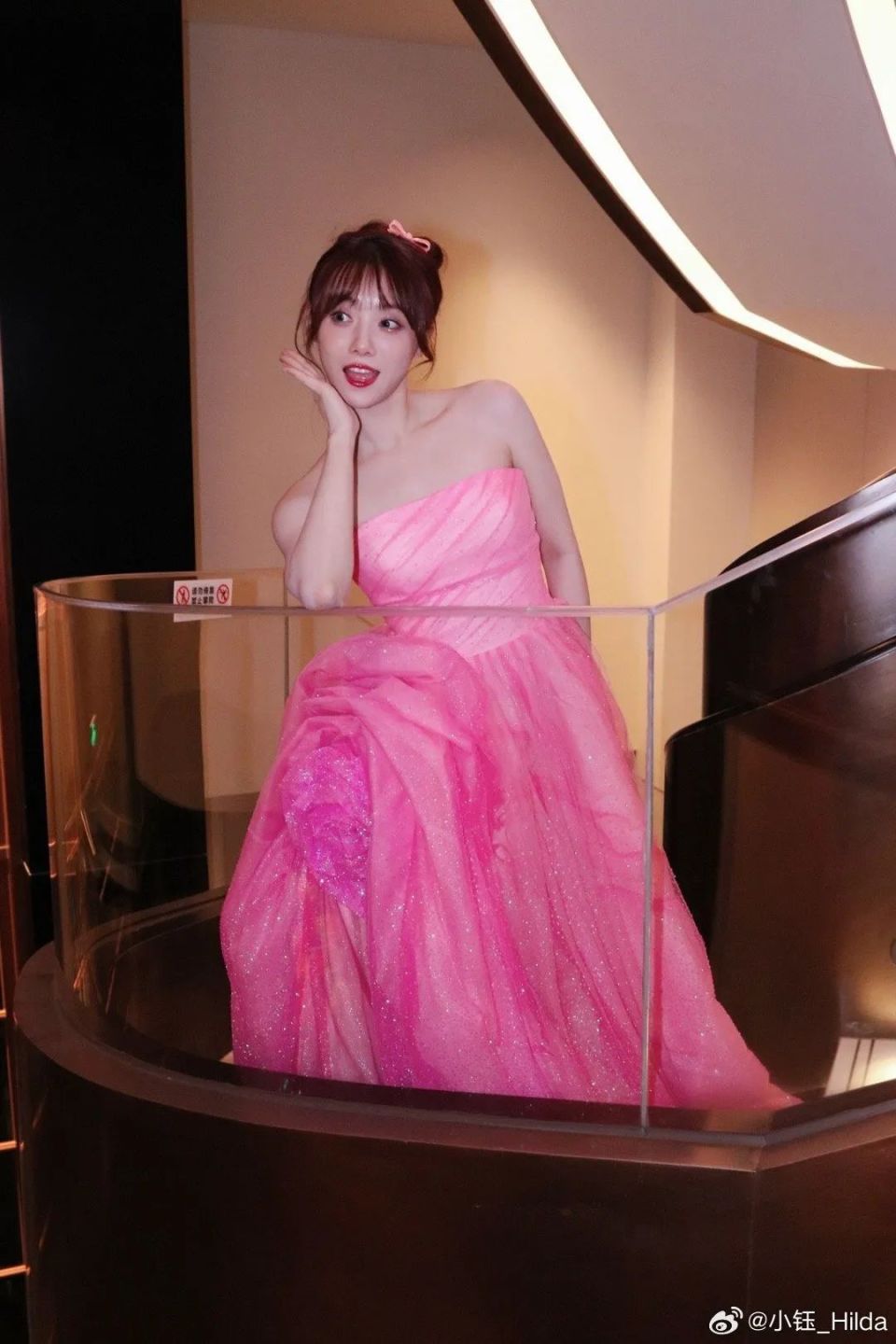lpl老婆小钰粉色套装精致得像芭比娃娃