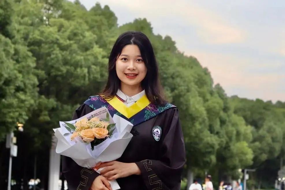 谁说工科女生不够酷?在武大学机械的她太飒!_腾讯新闻