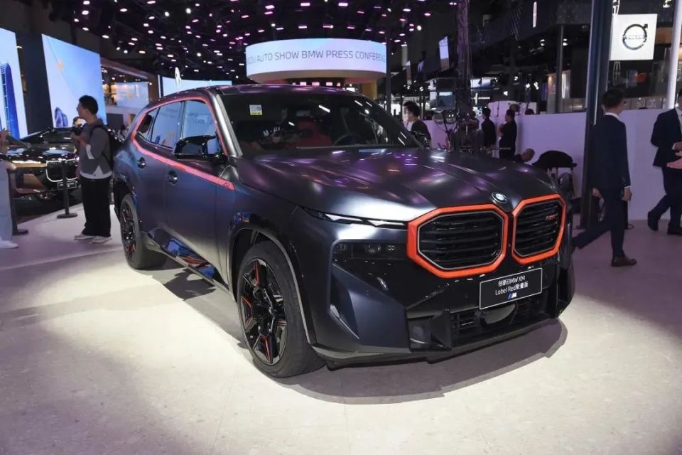 宝马大型suv官降17.8万