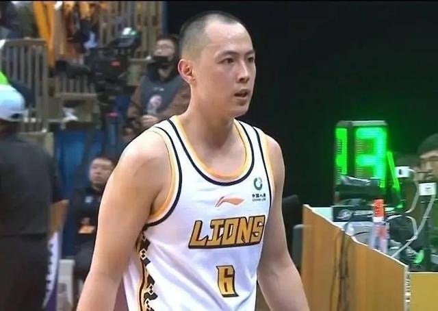 cba官网注册信息:姜文3年c类合同签约北京首钢