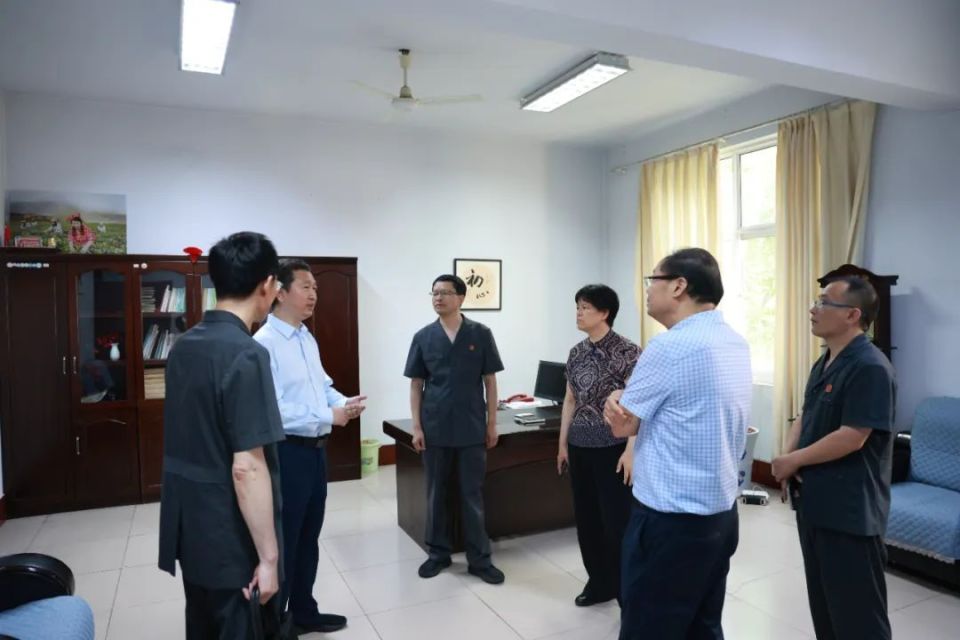 河南省法院行装处调研济源法庭建设工作