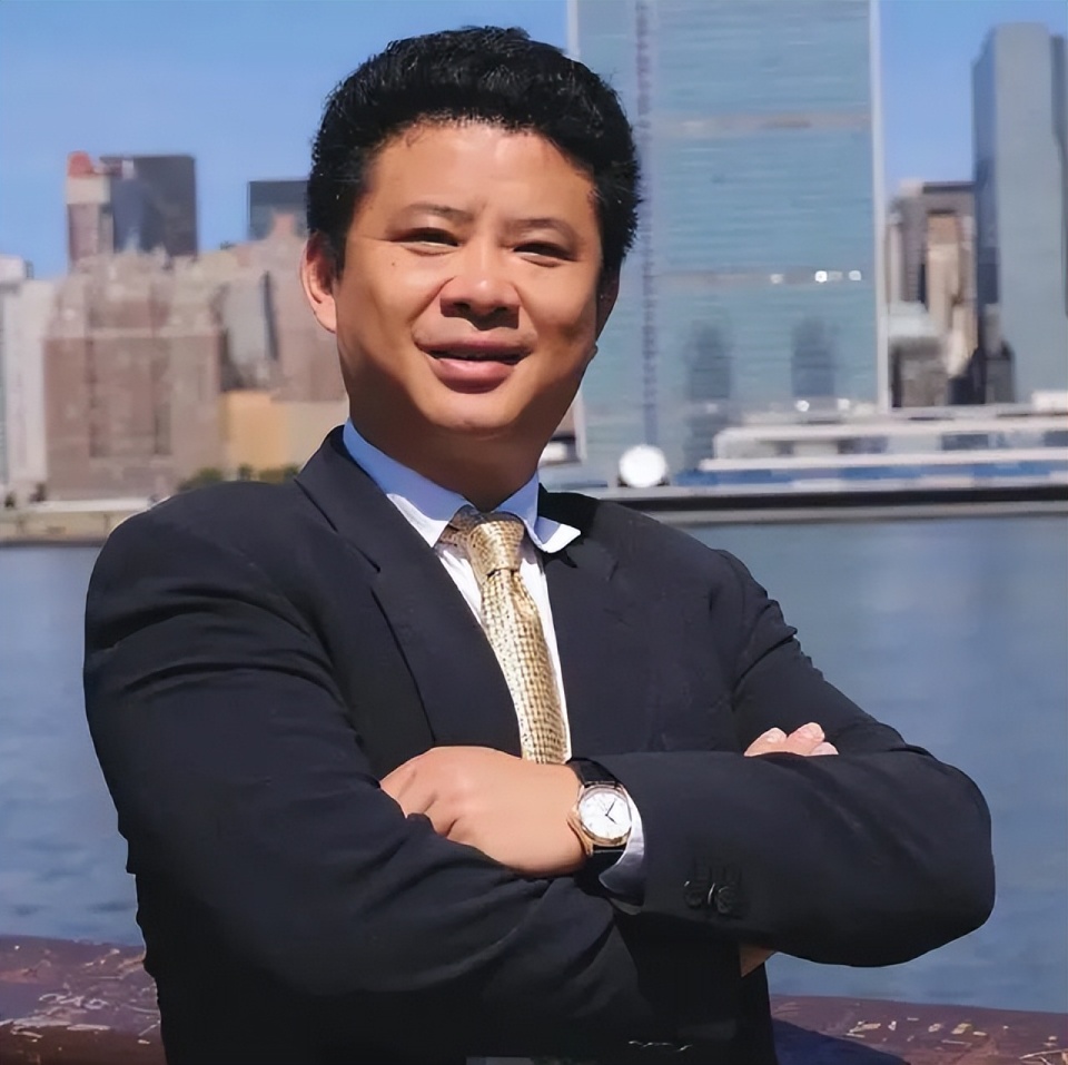 共和党华裔领袖：“民主党治下的纽约成噩梦，华人选民倒向共和党”-腾讯新闻