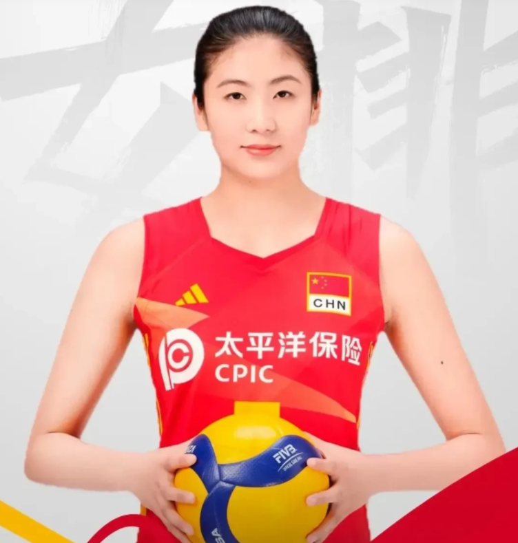 世联赛,中国女排定妆照出炉!袁心玥冰美人,李盈莹笑脸如花_腾讯新闻