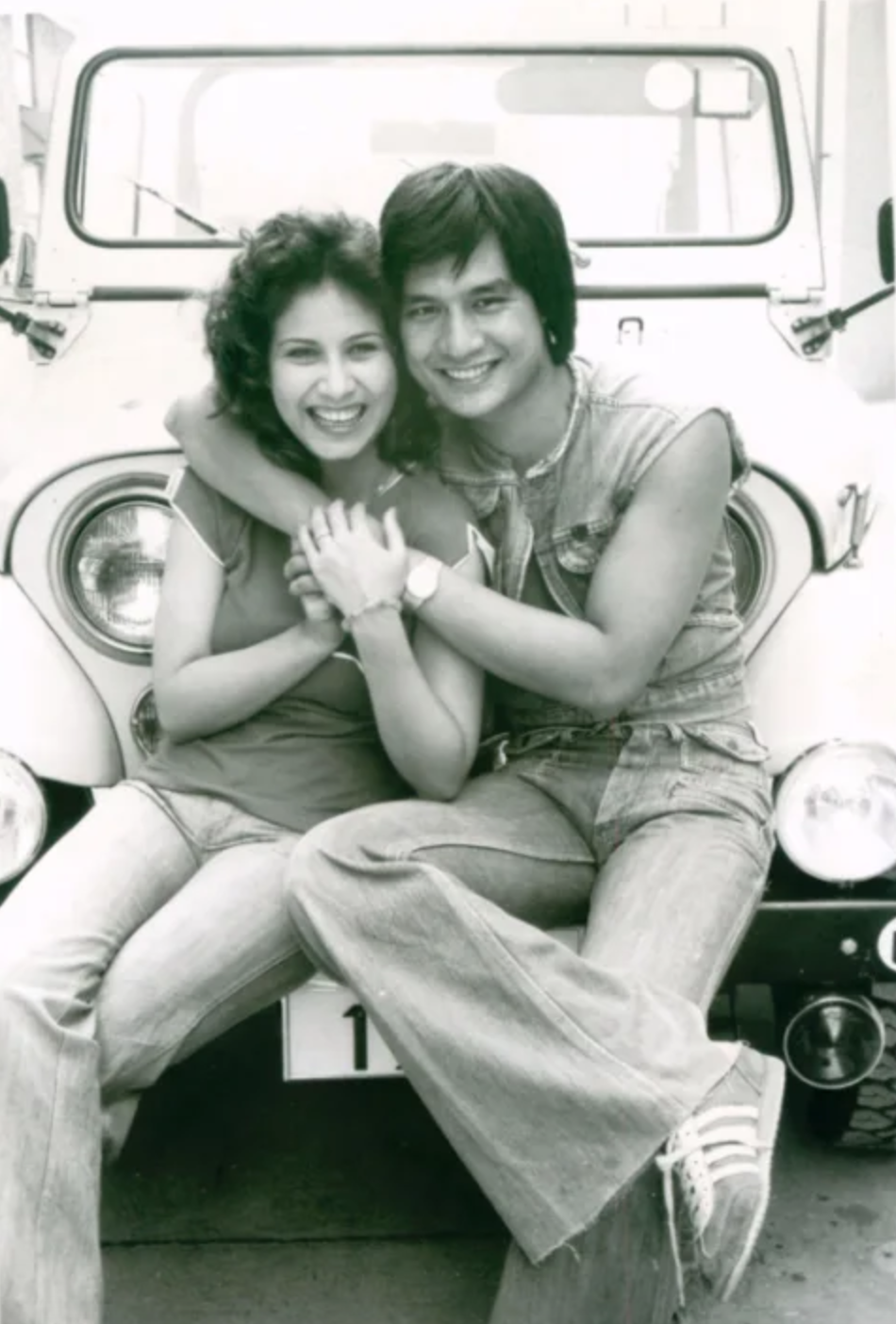 香江忆旧录||炮轰《好声音》,巨星丈夫死后四年生女,巨肺歌后甄妮的