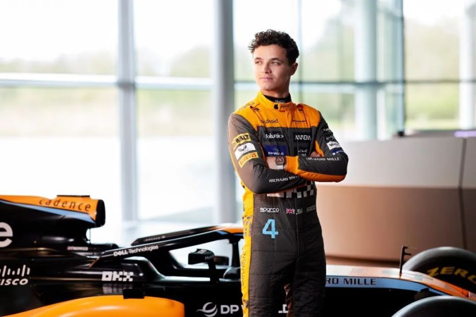 rm品牌挚友,迈凯伦f1车手兰多·诺里斯(lando norris)赛场之上,理查