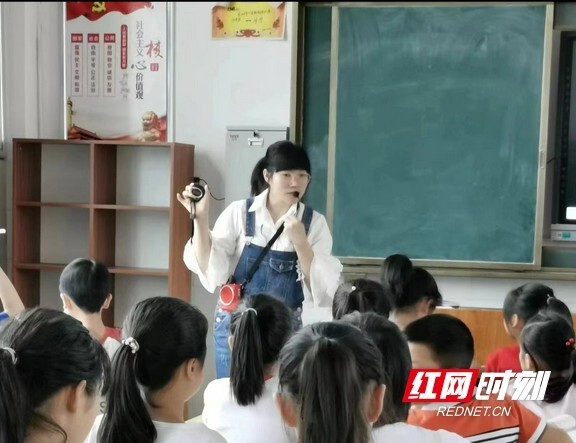 教师风采丨刘爱群：倾注爱心，培育桃李_腾讯新闻