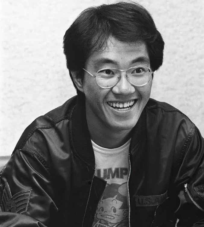 这位很多人心目中的"漫画之神",其中包括了《海贼王》作者尾田荣一郎