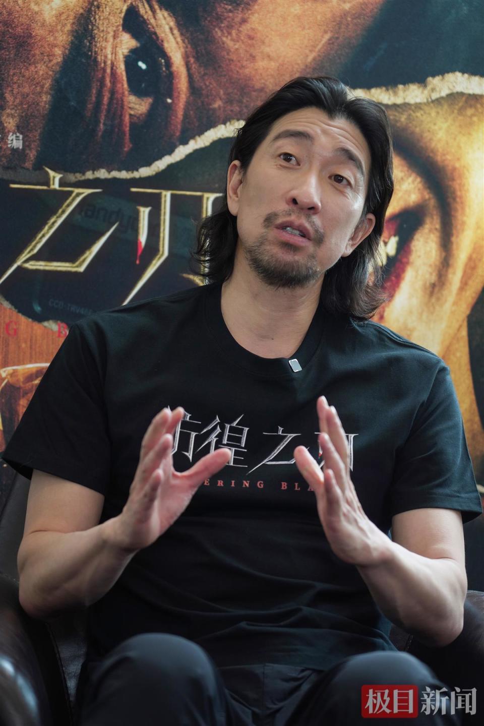 对话"戏骨"王千源:过往荣誉都"翻篇儿"了,我依然在往前走