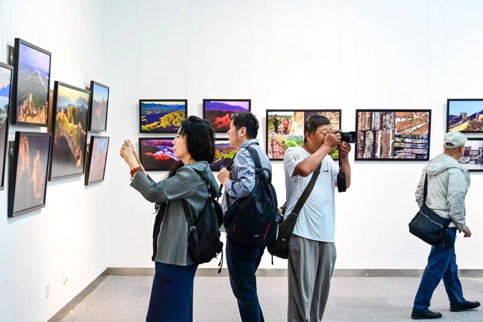 "长城内外"北京长城主题摄影展览开幕,200幅作品尽览长城美景