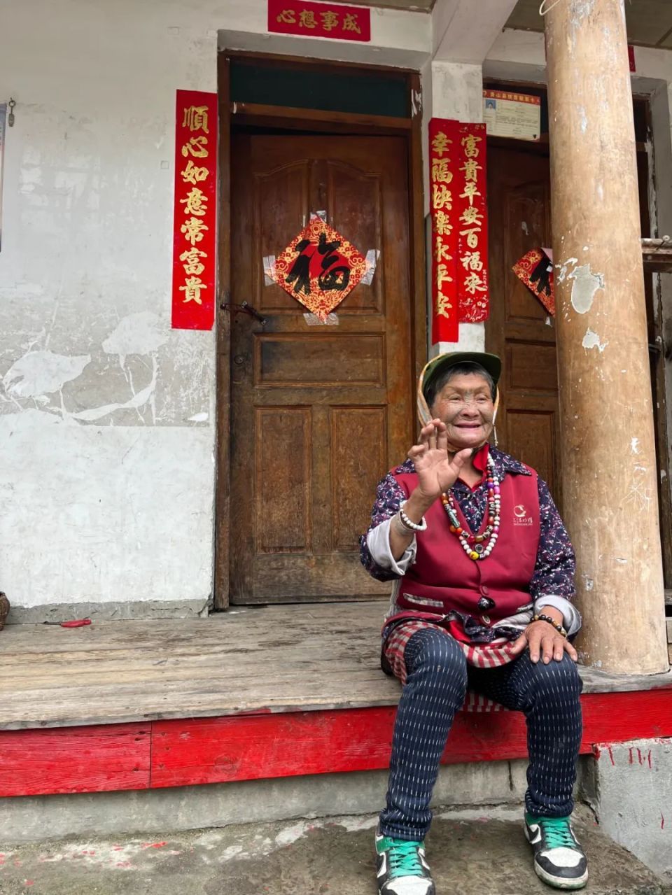 西南深山中的"赛德克巴莱",中国人数最少的民族武德充沛|文史宴