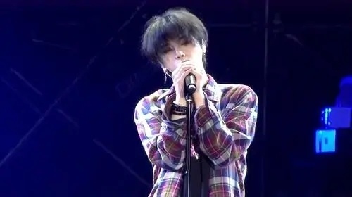 华晨宇终究成不了"新华语天王"_腾讯新闻