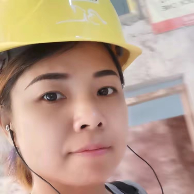 香港工地的扎铁女工日赚两千4年还清170万能脱掉穷这层皮的行业都不苦