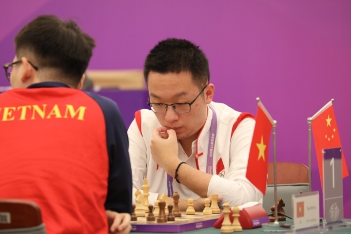 国际象棋男子个人赛中国棋手韦奕夺金_腾讯新闻