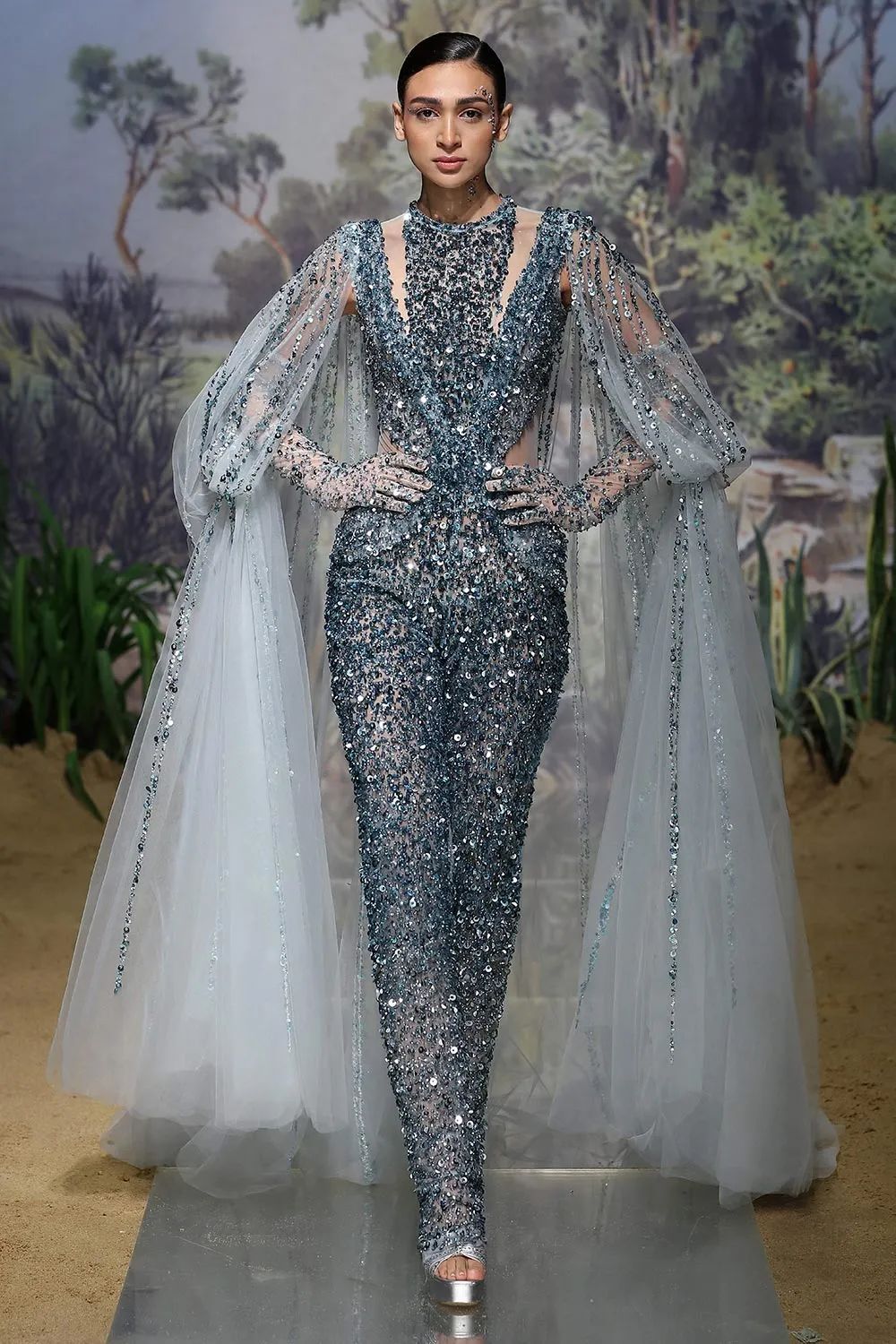 50套摄人心魄的绝美礼服|2023春季高定系列款～_腾讯新闻